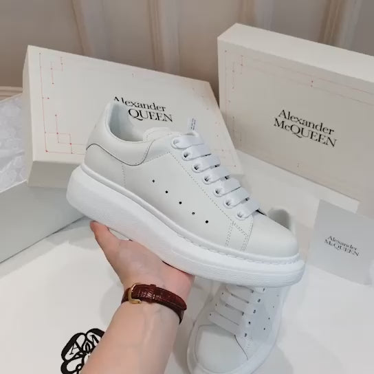 Alexander_ McQueen's classic white shoes _Women's And Mens Shoes_